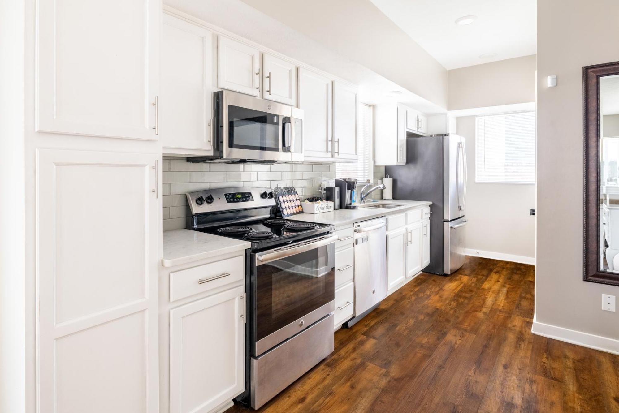 קליבלנד Luxury Downtown Townhome Private Garage Unit 9 מראה חיצוני תמונה